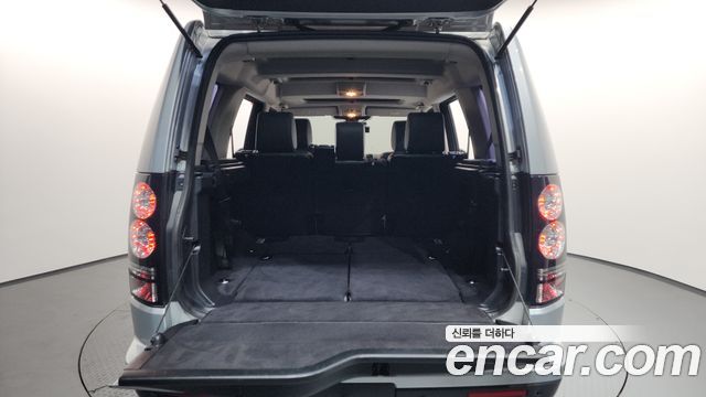 Land Rover Discovery 4 3.0 SDV6 SE 2016 — фото 20