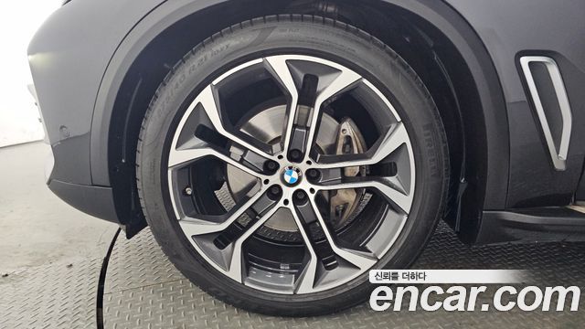 BMW X5 (G05) xDrive 30d xLine 2022 — фото 5
