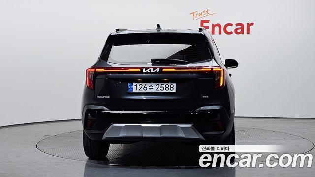 Kia Seltos Gasoline 1.6 Turbo 4WD Signature 2024 — фото 4