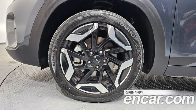 Kia Seltos Gasoline 1.6 Turbo 4WD Signature 2024 — фото 5