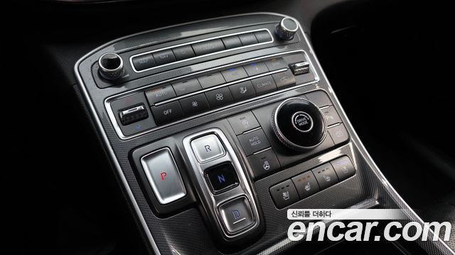 Hyundai Santa Fe Diesel 2.2 2WD Premium Choice 2021 — фото 9