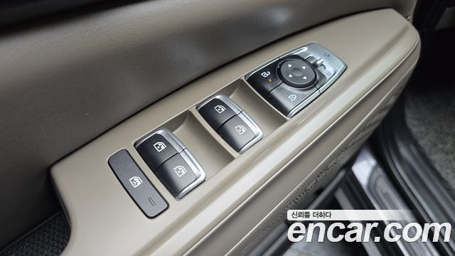 Kia Carnival (IV) Gasoline 9-Seater Noblesse 2024 — фото 14