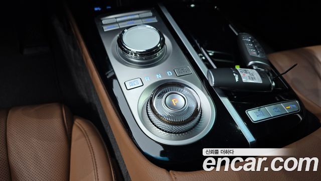 Genesis G80 (RG3) Gasoline 2.5 Turbo AWD 2023 — фото 9