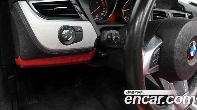 BMW Z4 (E89) sDrive 28i 2016 — фото 17