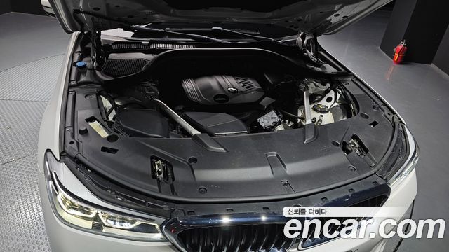 BMW 6 Series GT (G32) 620d M Sport 2020 — фото 6