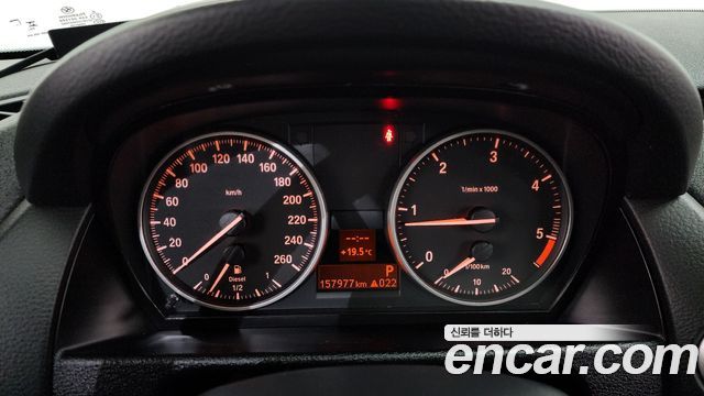BMW X1 (E84) xDrive 20d 2012 — фото 8