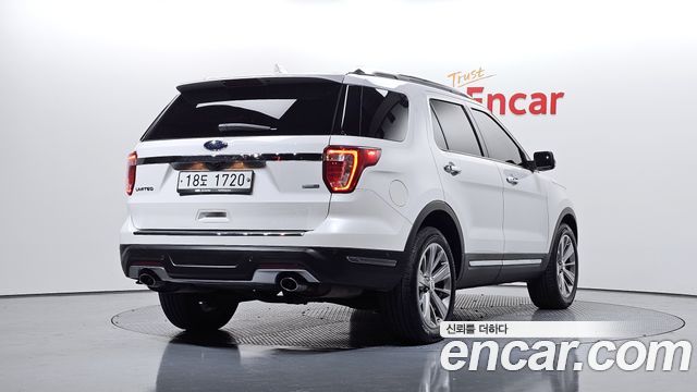 Ford Explorer 2.3 Limited 4WD 5th 2018 — фото 2