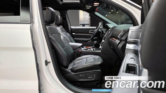 Ford Explorer 2.3 Limited 4WD 5th 2018 — фото 10