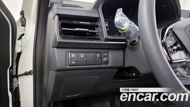 KG Mobility (SsangYong) Musso (Q300) Disel 2.2 4WD M7 Grand Style 2026 — фото 16