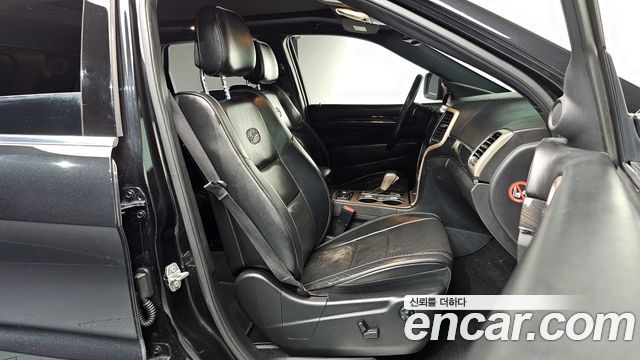 Jeep Grand Cherokee 3.0 Diesel Overland WK2 2016 — фото 10