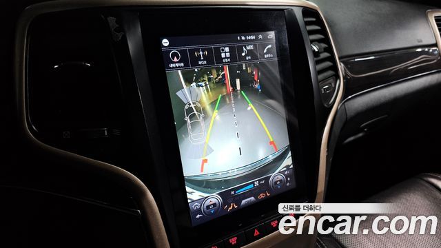 Jeep Grand Cherokee 3.0 Diesel Overland WK2 2016 — фото 15