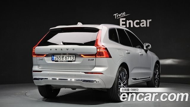 Volvo XC60 (II) B5 Inscription 2022 — фото 2