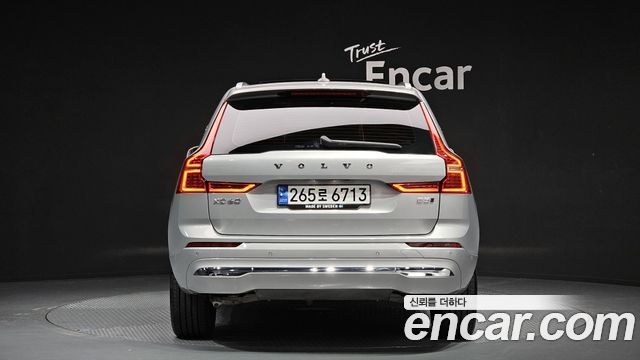 Volvo XC60 (II) B5 Inscription 2022 — фото 4