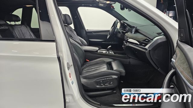 BMW X5 (F15) xDrive 40d 2015 — фото 10