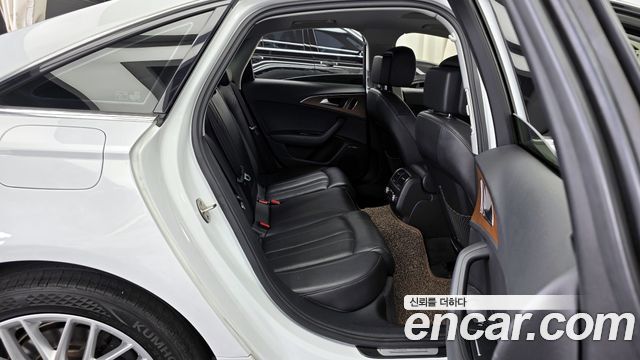 Audi A6 40 TDI Quattro Premium C7 2016 — фото 12