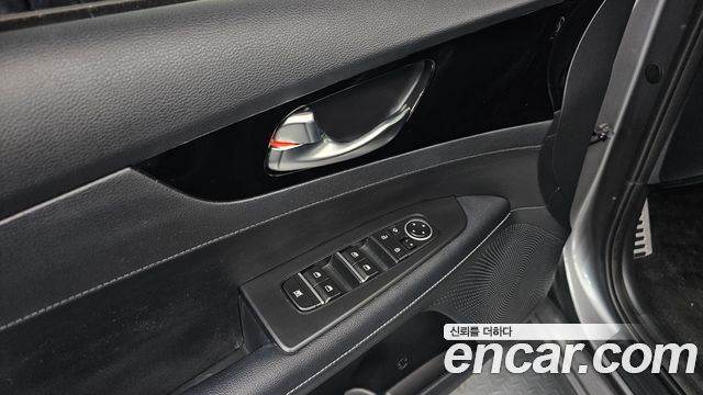 Kia K3 (II) 1.6 Prestige 2024 — фото 13