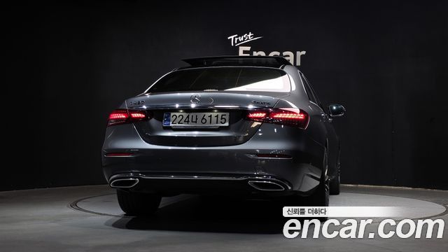 Mercedes-Benz E-Class (W213) E450 4MATIC Exclusive 2021 — фото 4