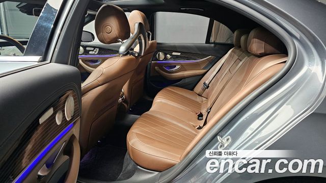 Mercedes-Benz E-Class (W213) E450 4MATIC Exclusive 2021 — фото 13