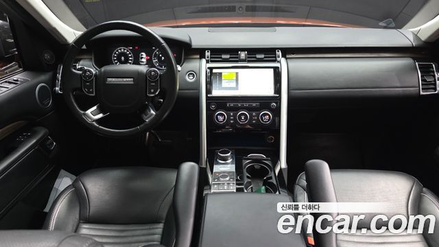 Land Rover Discovery 5 3.0 TD6 HSE Luxury 2018 — фото 7