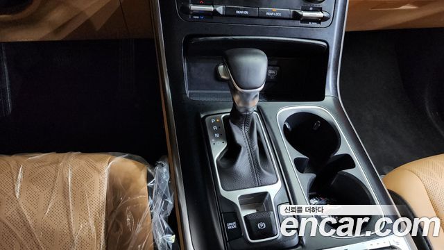 Kia Carnival (IV) Diesel 11-Seater Prestige 2022 — фото 9