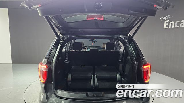 Ford Explorer 2.3 Limited 4WD 5th 2016 — фото 20
