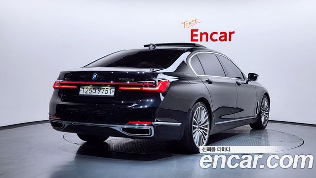 BMW 7 Series (G11) 730Ld xDrive Design Pure Excellence 2020 — фото 2