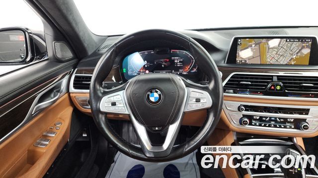 BMW 7 Series (G11) 730Ld xDrive Design Pure Excellence 2020 — фото 13