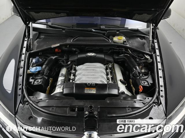 Volkswagen Phaeton V8 4.2 LWB VW611 2013 — фото 6