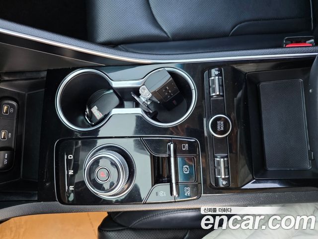 Kia K5 (III) 2.0 Trendy 2021 — фото 20