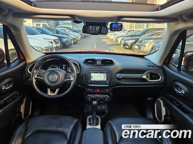 Jeep Renegade 2.4 Longitude High 2017 — фото 8