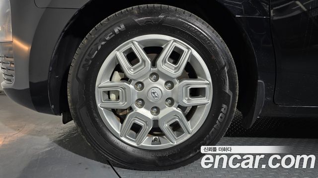 Hyundai Staria Cargo 5-Seater Modern 2023 — фото 5
