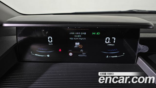Hyundai Staria Cargo 5-Seater Modern 2023 — фото 8