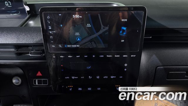 Hyundai Staria Cargo 5-Seater Modern 2023 — фото 14