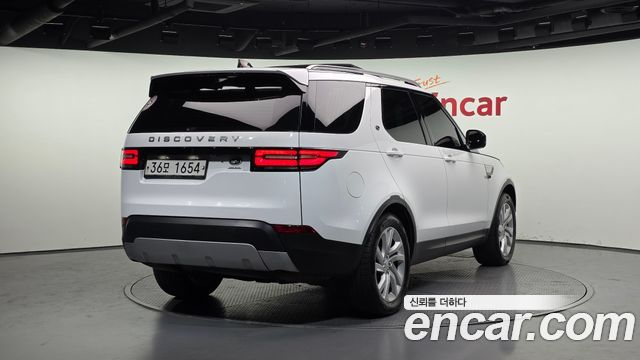 Land Rover Discovery 5 3.0 SD6 HSE 2019 — фото 2