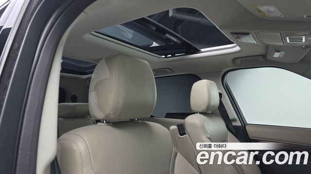 Land Rover Discovery 5 3.0 SD6 HSE 2019 — фото 19