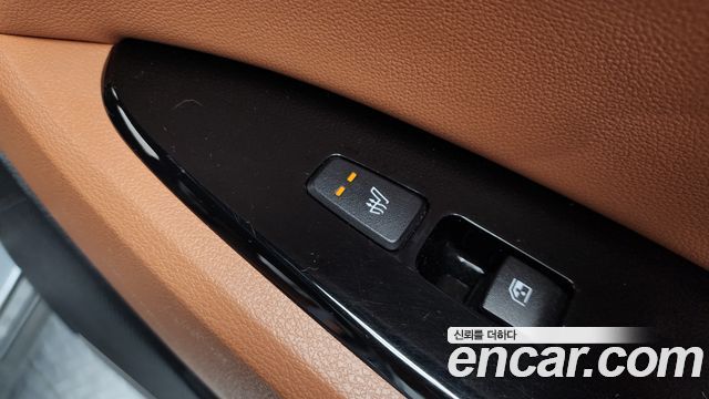 Kia Sportage Hybrid (V) Signature Gravity 2WD 2022 — фото 23