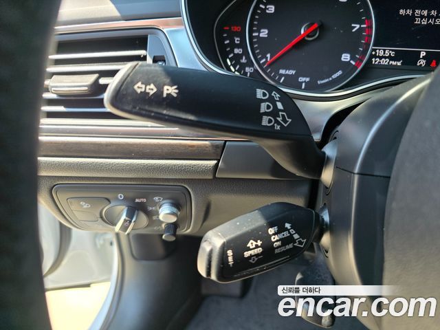 Audi A6 40 TFSI Premium C7 2018 — фото 16
