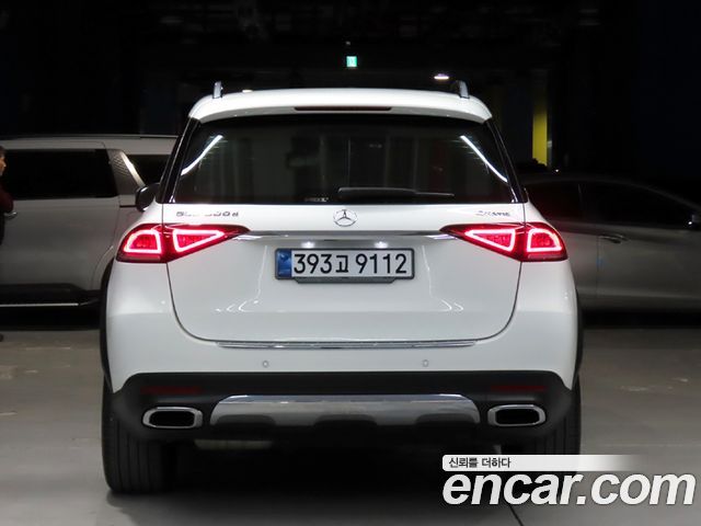 Mercedes-Benz GLE-Class (W167) GLE300d 4MATIC 2022 — фото 4