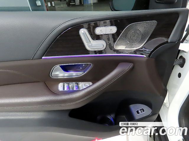 Mercedes-Benz GLE-Class (W167) GLE300d 4MATIC 2022 — фото 17