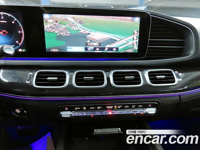 Mercedes-Benz GLE-Class (W167) GLE300d 4MATIC 2022 — фото 20