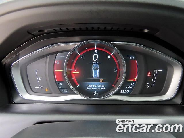 Volvo XC60 D4 1st 2015 — фото 9
