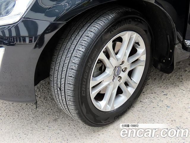 Volvo XC60 D4 1st 2015 — фото 24