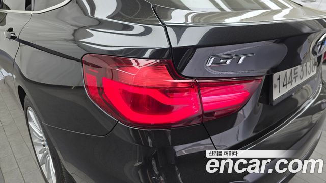 BMW 3 Series GT (F34) GT 320d Luxury 2020 — фото 23