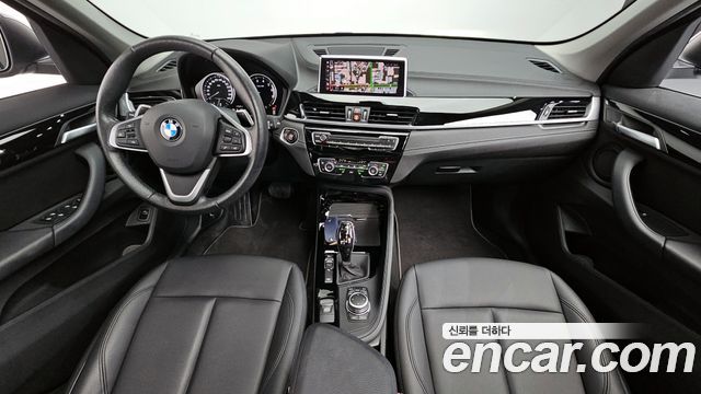 BMW X1 (F48) xDrive 20i xLine 2022 — фото 7