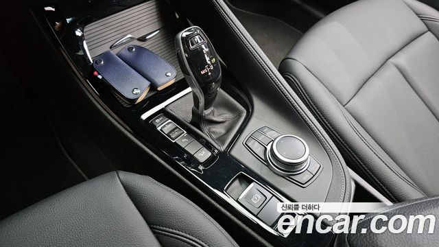 BMW X1 (F48) xDrive 20i xLine 2022 — фото 9