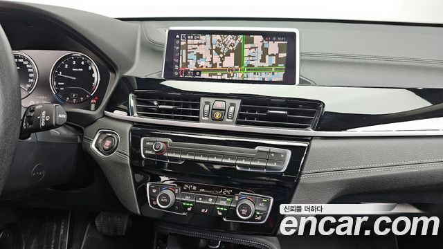 BMW X1 (F48) xDrive 20i xLine 2022 — фото 12