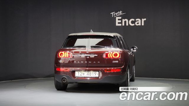 MINI Cooper Clubman Standard 2nd 2019 — фото 4