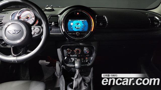 MINI Cooper Clubman Standard 2nd 2019 — фото 14