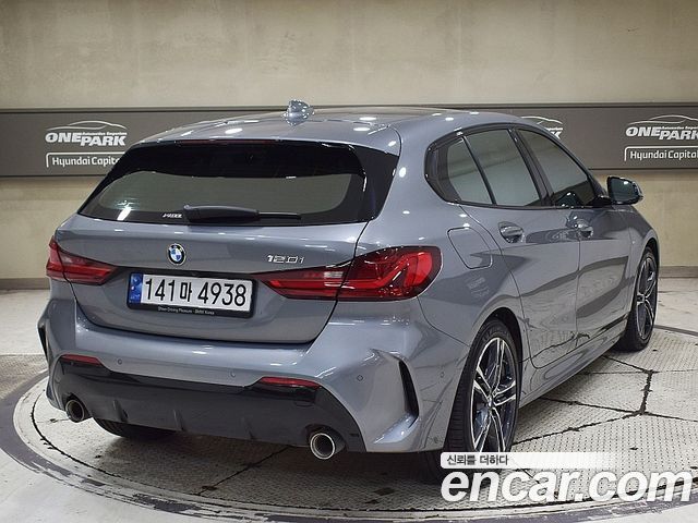 BMW 1 Series (F40) 120i M Sports 2022 — фото 2