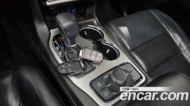 Jeep Grand Cherokee 3.6 Limited WK2 2018 — фото 9